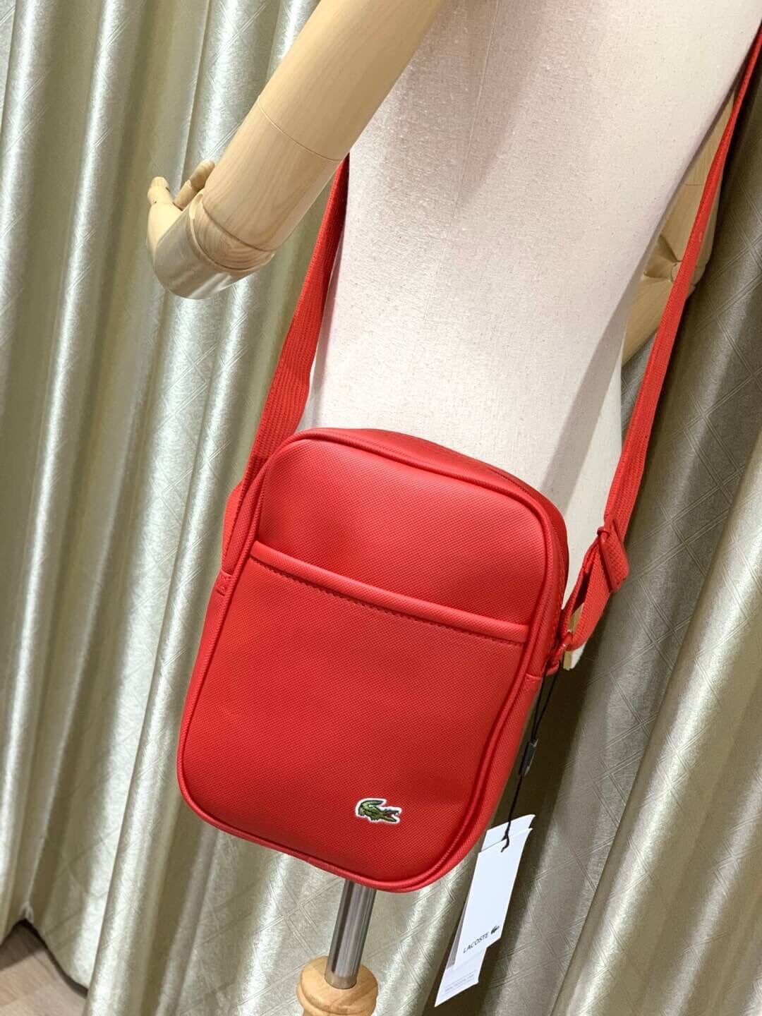 กระเป๋าสะพาย ล า ค อ ส Classic Shoulder Bag Crossbody Bag สี Red สี Red