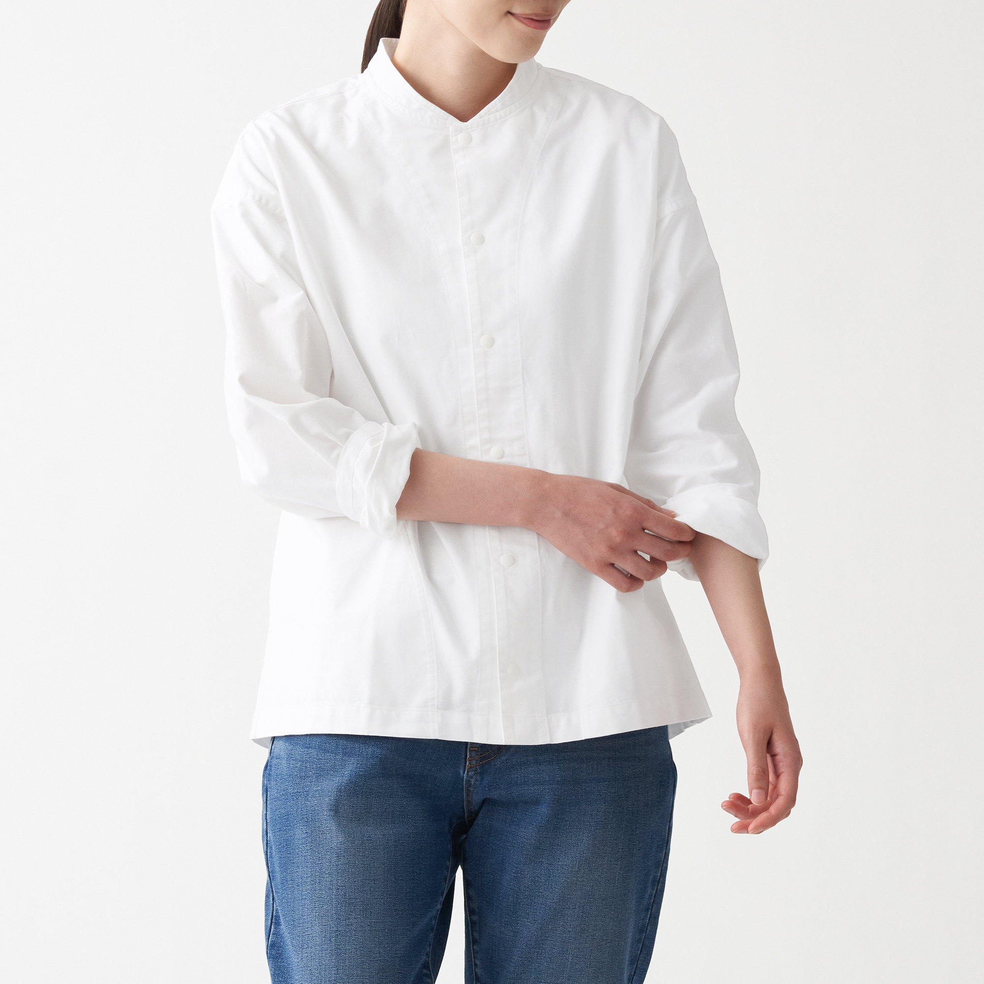 มูจิ เสื้อเชิ้ตผ้าออกซฟอร์ตฟอก ปกตั้ง Unisex - MUJI Washed Oxford Stand Collar Shirt สี ขาว ขนาด L|XL