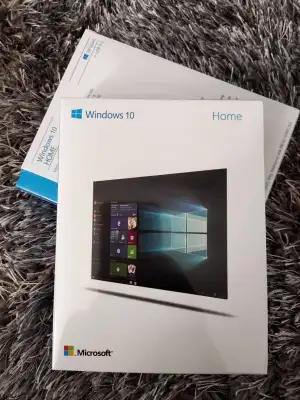 Windows 10 Home Full Box 32/64-BIT (USB)