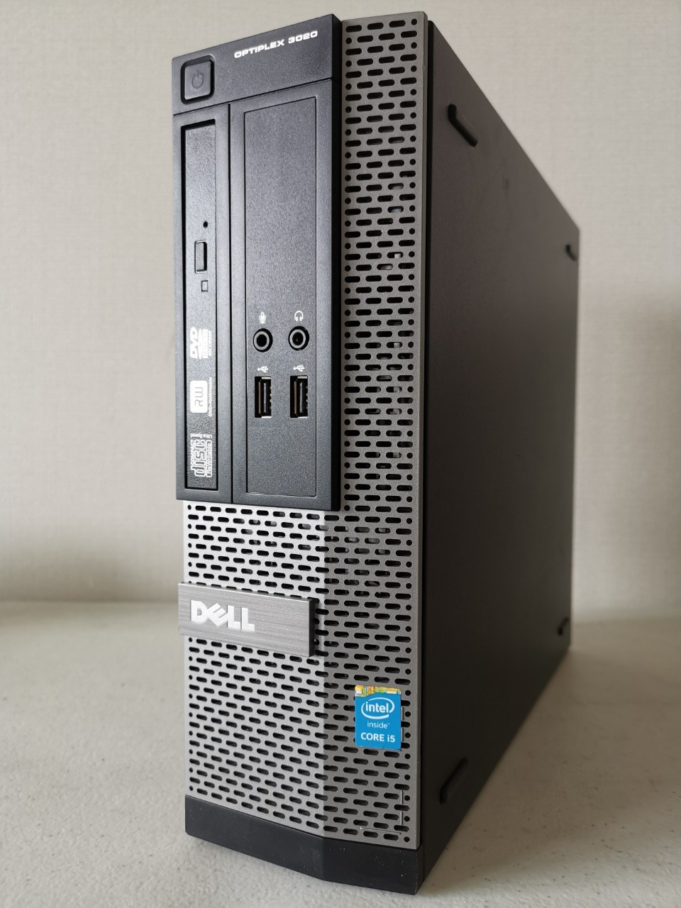  cpu intel r core tm i7 4790 4816 gb ssd