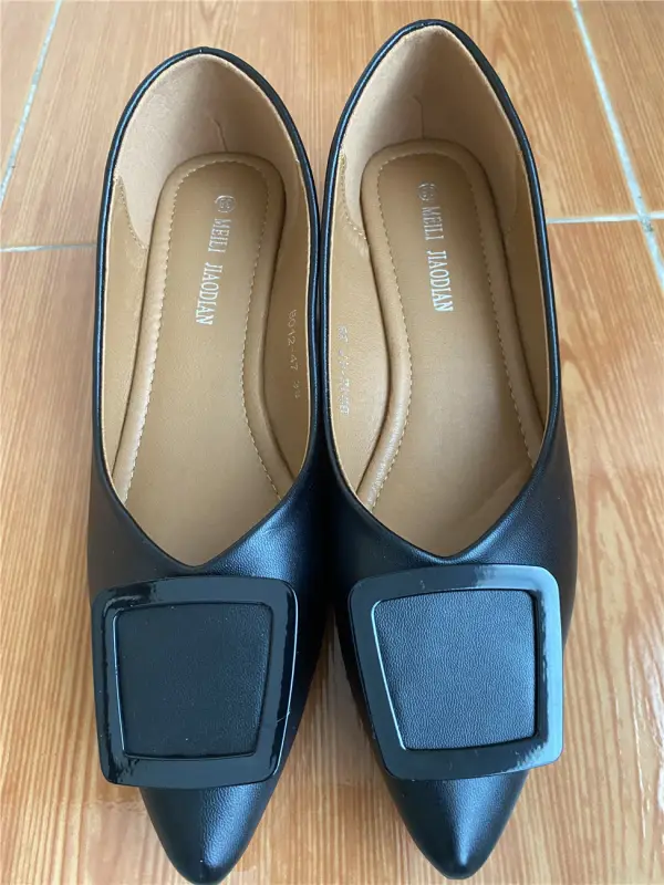 ภาพหน้าปกสินค้าCL รองเท้าคัทชูนักศึกษา รองเท้าผู้หญิง คัทชูทางการ รองเท้าหนังผู้หญิง คัทชูส้นสูง รองเท้า รองเท้าแฟชั่นCDMB585-7 size35-42ไซส์มาตรฐาน จากร้าน Hop shop บน Lazada