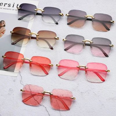 QINQIEE Summer Gradient Sun Glasses UV400 Vintage Frameless Shades Eyewear Square Rimless Sunglasses for Women