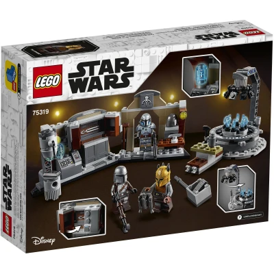LEGO® Star Wars TM 75319 The Armorer’s Mandalorian™ Forge 258 Pieces
