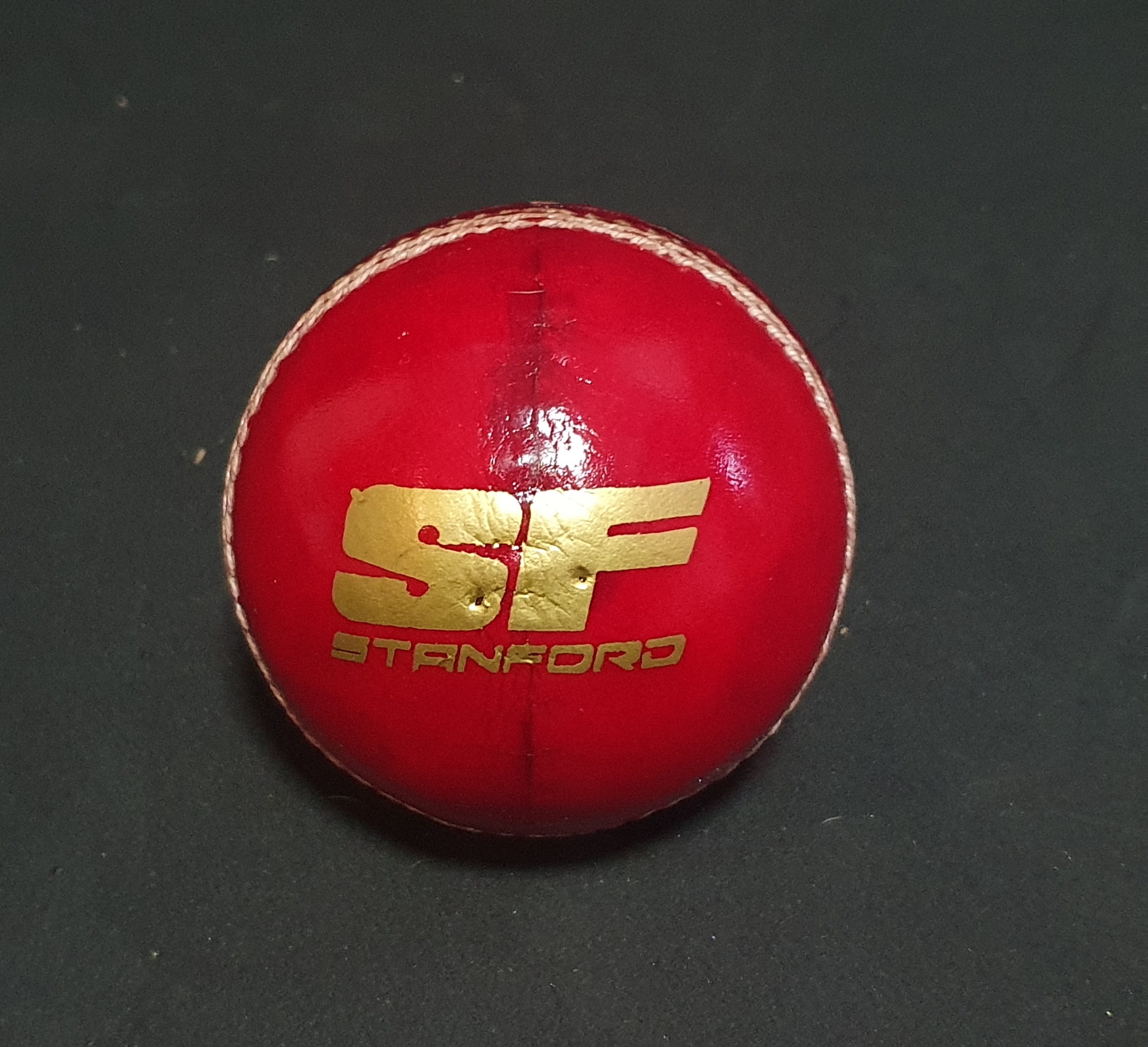Cricket ball ลูกคริกเก็ต 156g SF Club Original brand new