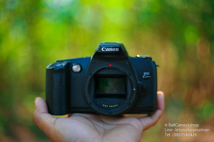 ขายกล้องฟิล์ม Canon EOS Kiss serial 0314086 Body Only กล้องฟิล์มสำหรับคนมีเลนส์ EF อยู่เเล้ว เอาไปใช้ได้เลยไม่ต้องหาเลนส์ใหม่