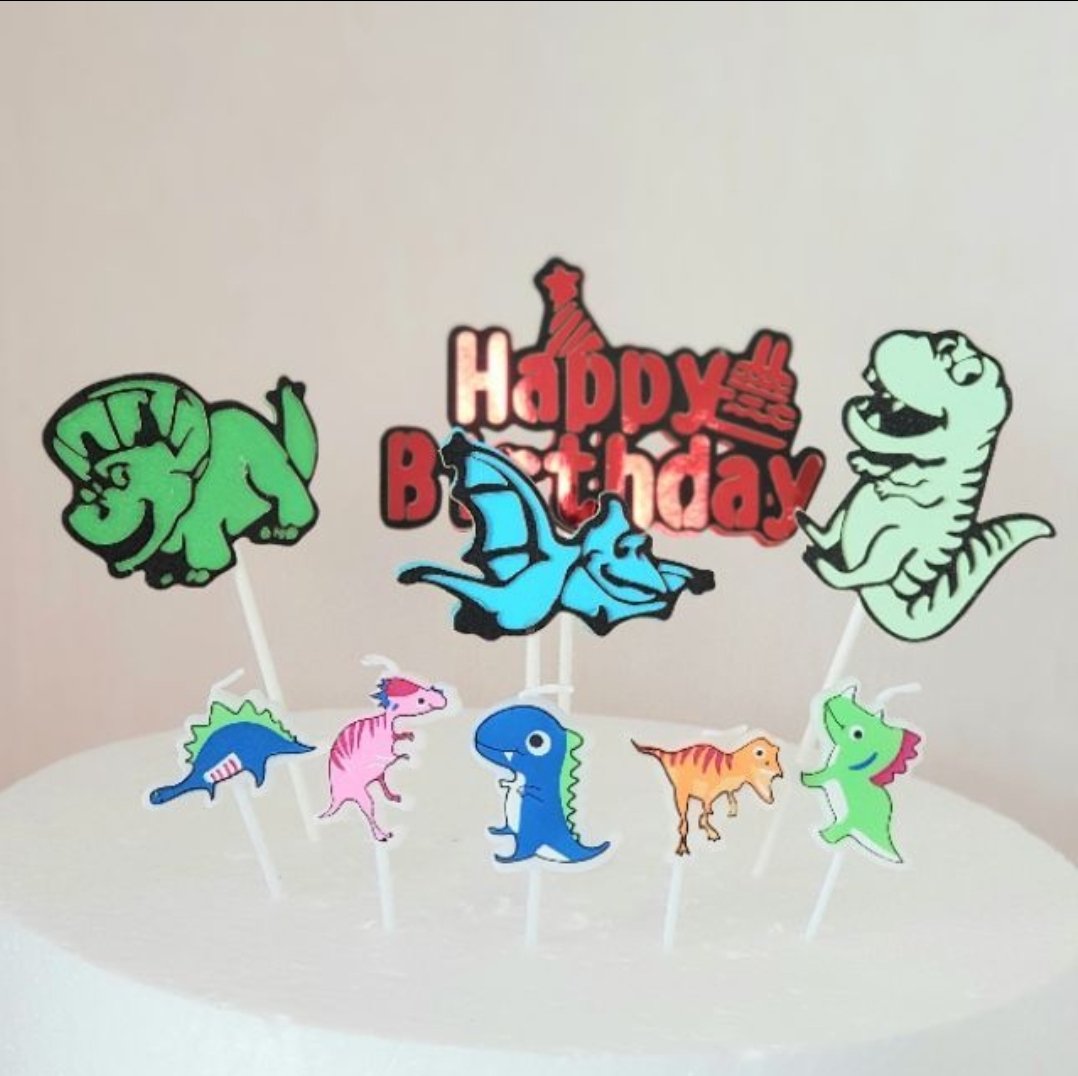 เทียนวันเกิดลายไดโนเสาร์พร้อมไม้ปัก dinosaur candle and cake topper