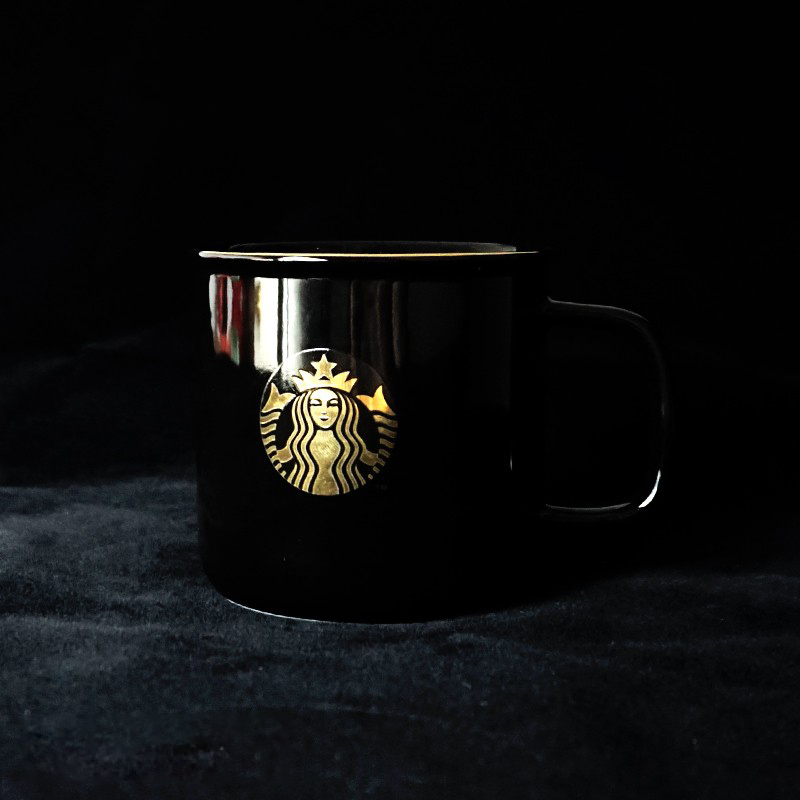 ใหม่！！แก้ว Mug Starbucks แก้วเซรามิก แก้วกาแฟ ดีไซน์คลาสสิก สวยหรู มีทั้งหมด ถ้วยกาแฟ 14oz 2สี：สีดำ สีขาว