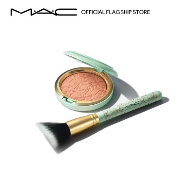 MAC - 2-pcs Makeup Set with Powder Blush and Face Brush (worth ฿4,100) • Blush With Fame Kit