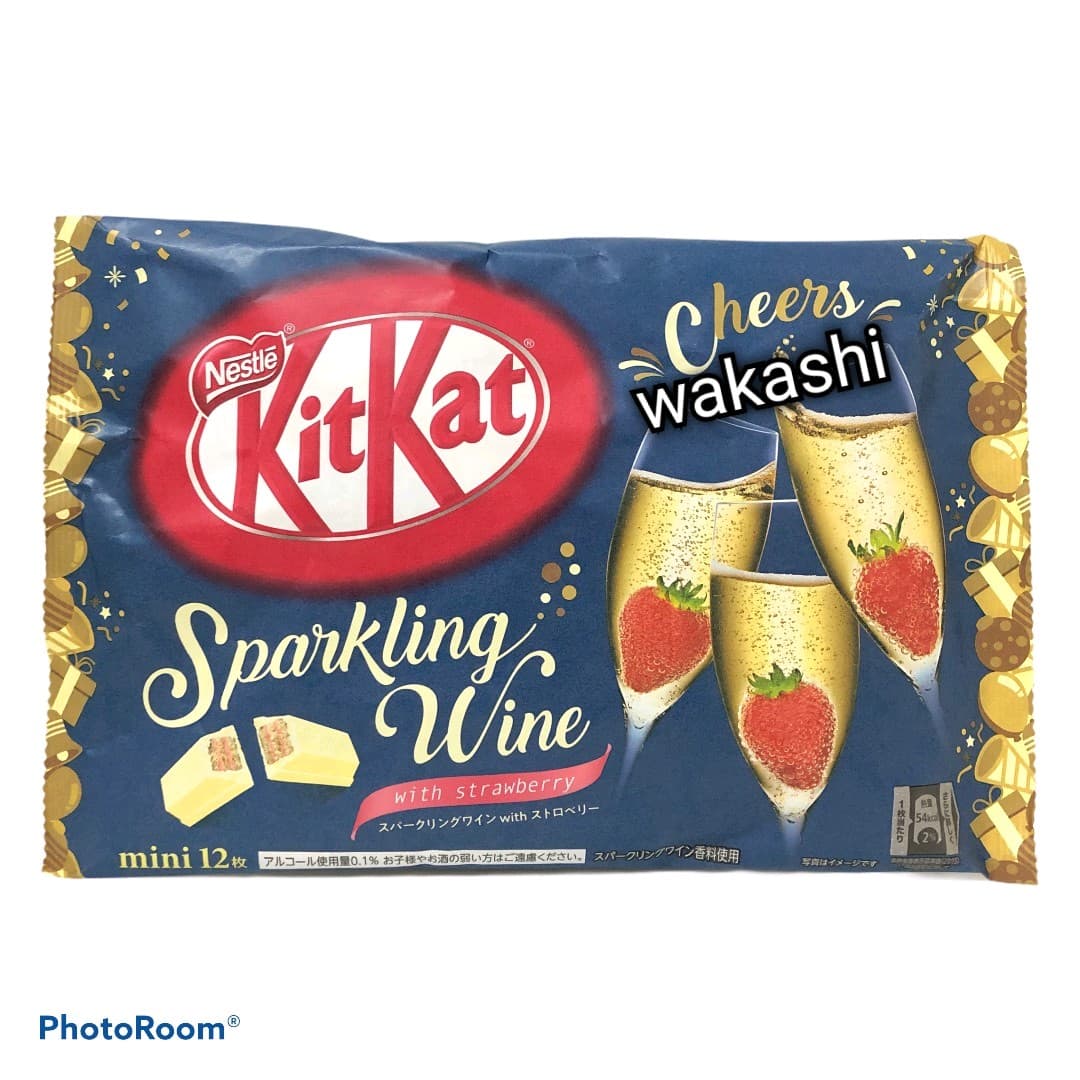Kitkat Sparkling Wine strawberry Wakashi ThaiPick