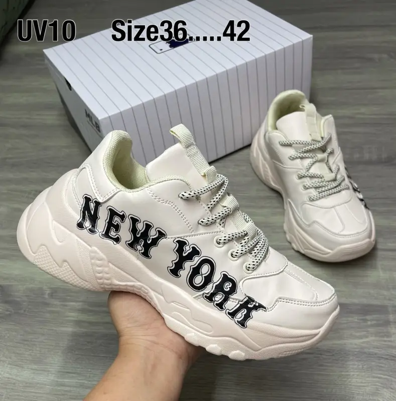 ภาพหน้าปกสินค้ารองเท้า New York รองเท้ากีฬา รองเท้าผ้าใบ สำหรับผู้หญิง Sz 36--42 จากร้าน Minishop123 บน Lazada