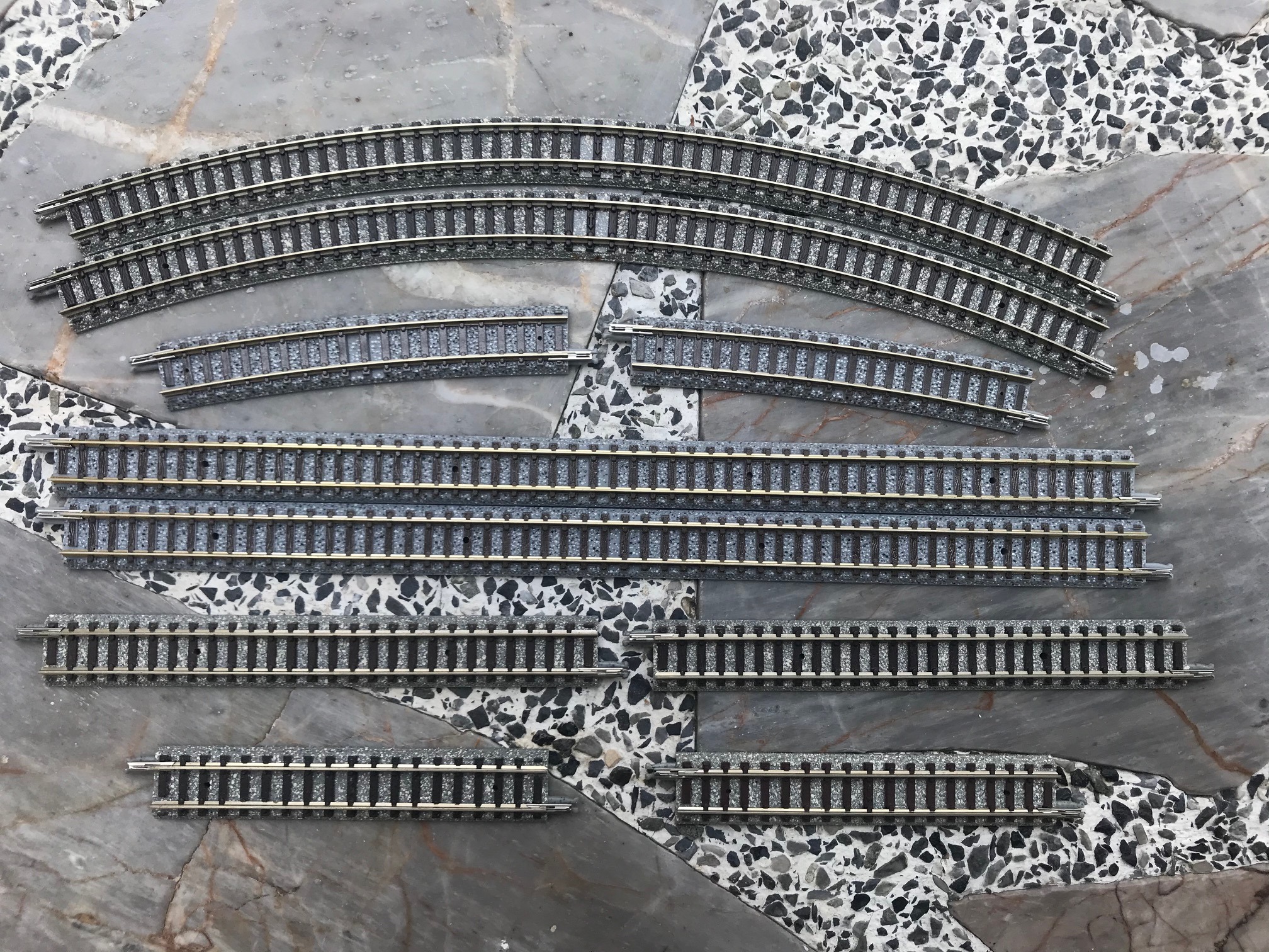 Tomix N Scale Grey Mixed selection of Track. 10 pcs – N Scale