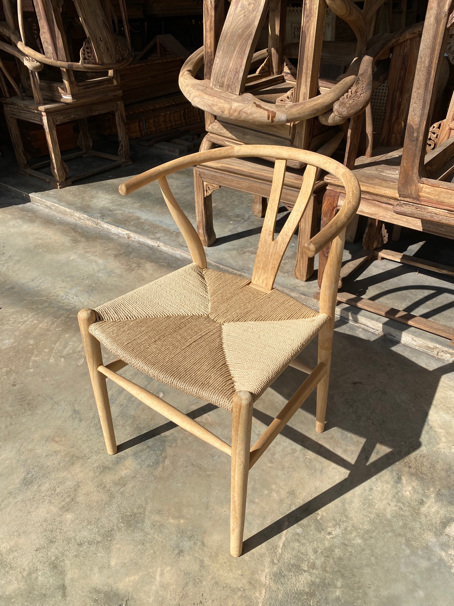 เก้าอี้วิชโบน Wishbone Chair เก้าอี้ไม้สัก ถักด้วยเชือกมาคราเม่ / ส่ง