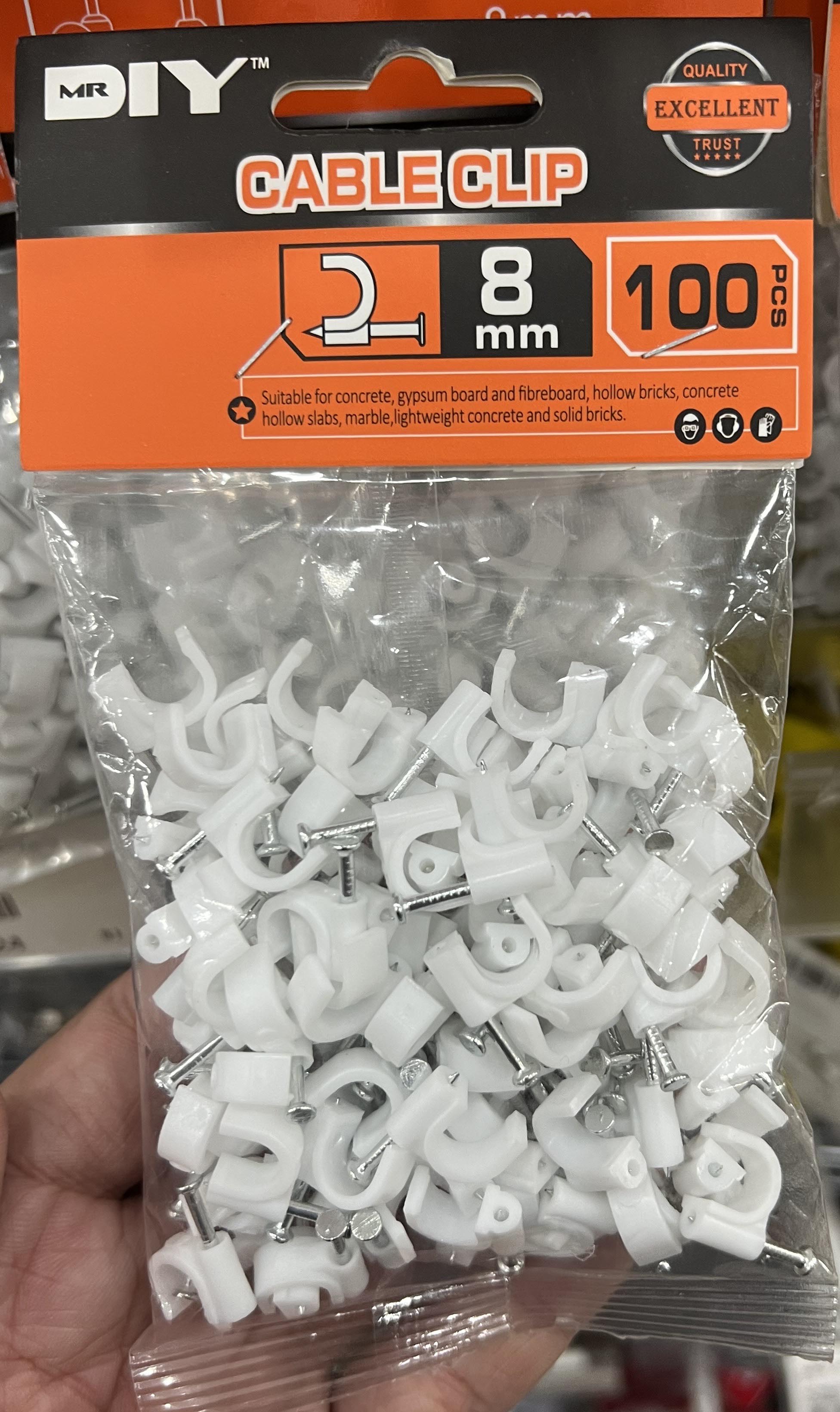 กิ๊ปตอกสาย แบบกลม กิ๊บยึดสายไฟ กิ๊บติดสายไฟ ตัวเก็บสายไฟ ตะปูยึดผนัง