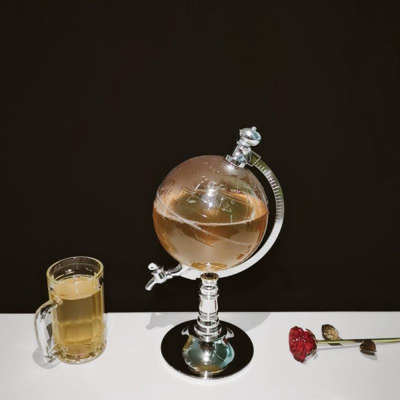 1.5 L Globe Upside Down Wine Dispenser Vodka Globe Decanter Beverage