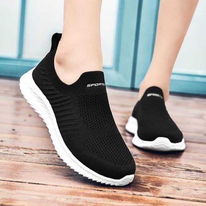 women's running shoes without laces