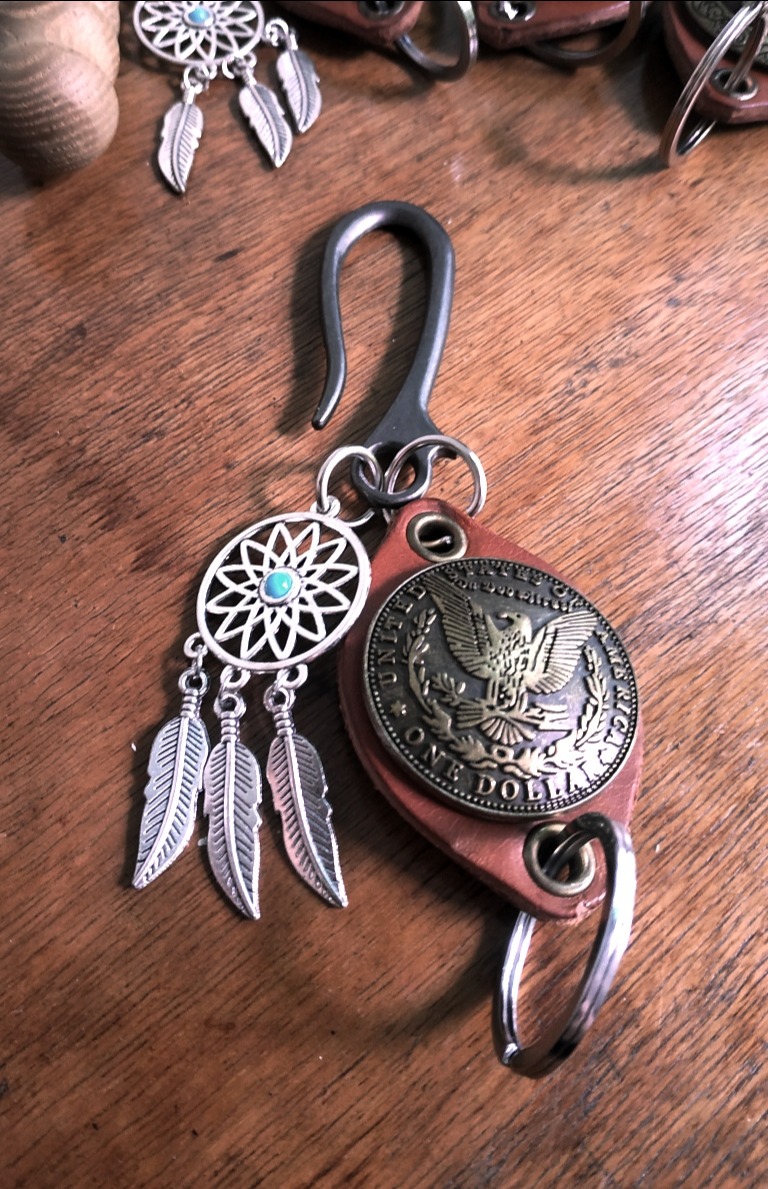 Barel Redskin พวงกุญแจ กุญแจ เหล็ก อัลลอย เหรียญ อินเดียแดง ยักษ์ ตะขอล้อค