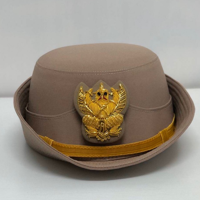 โปรโมชั่น หมวกข้าราชการตราครุฑสีกากี หญิง ถุงหมวกแบบมีซิ ลดกระหน่ำ หมวกแก๊ป หมวก กันแดด หมวก ปีก กว้าง หมวก บั ค เก็ ต