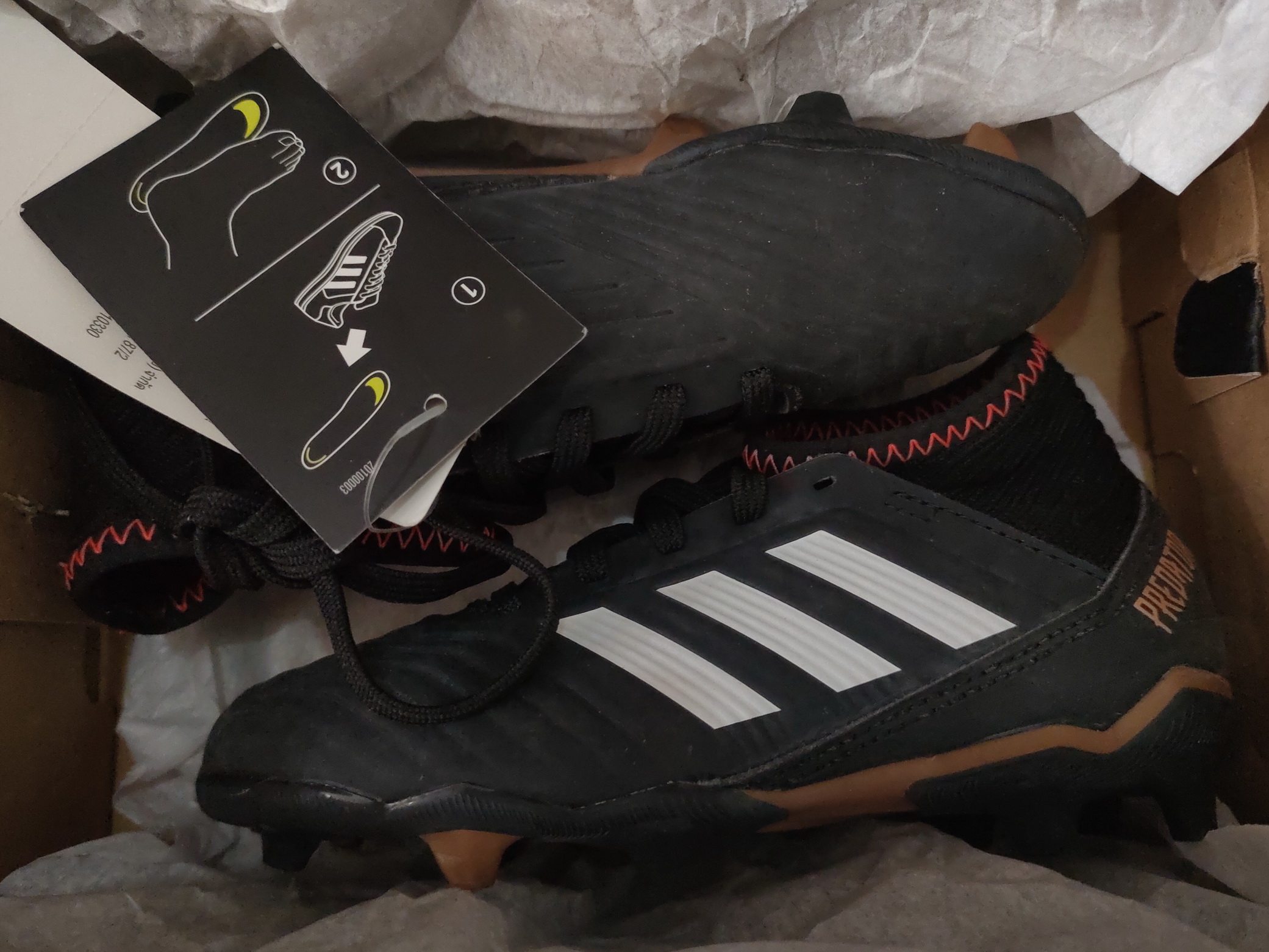 Amazon adidas hot sale predator 18.3