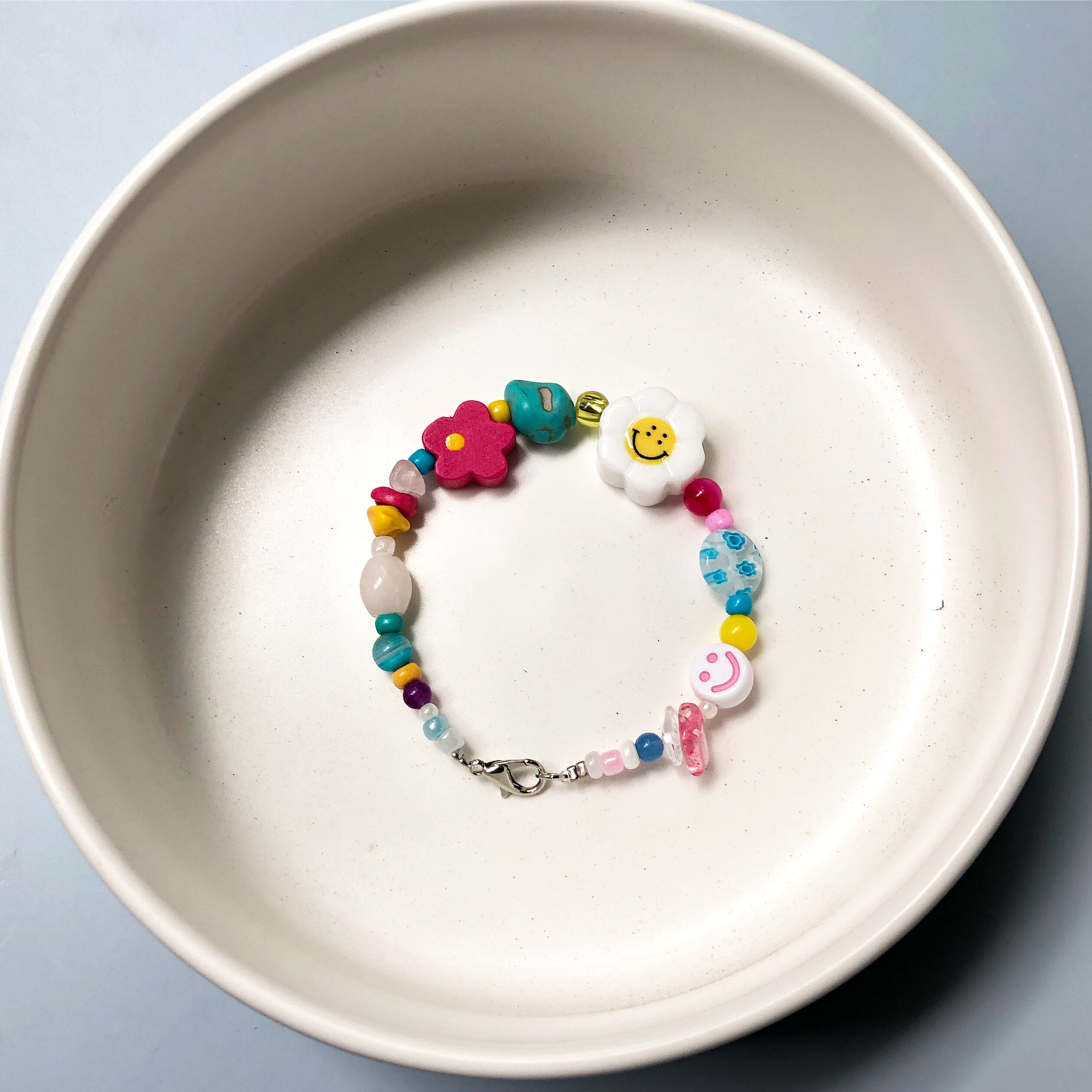 LETSGETAWAY - Bracelet (Preorder 10 days) / สร้อยข้อมือ หินธรรมชาติ รุ่น Funky Candy  (สินค้าจัดส่งหลังสั่งซื้อ 10 วันทำการ)