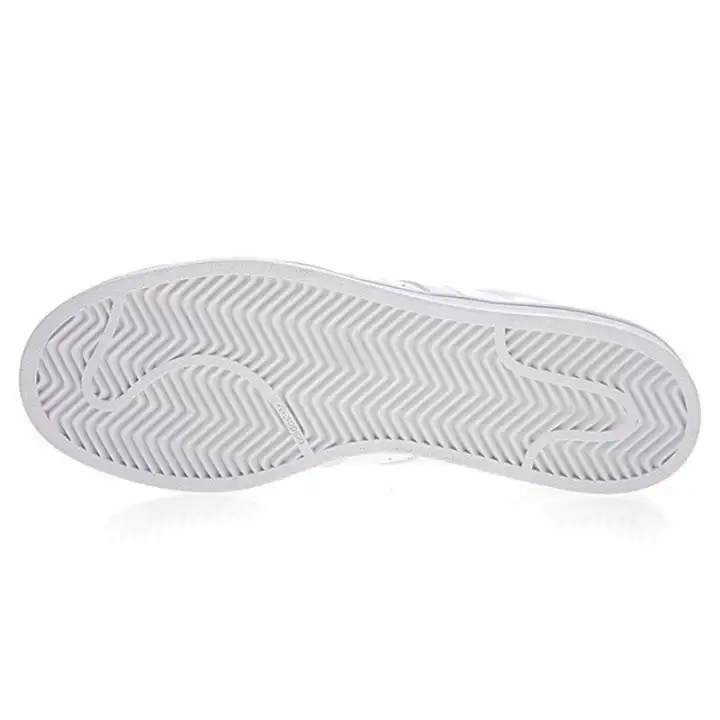 white non slip shoes