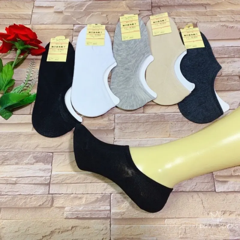 ภาพสินค้าถุงเท้าคัตชู เว้าข้อ สไตล์เกาหลี มาแรงที่สุด ฮิตที่สุดในตอนนี้ มีทั้งไซส์ ช ญ จากร้าน I-LOVE-SOCKS บน Lazada ภาพที่ 1