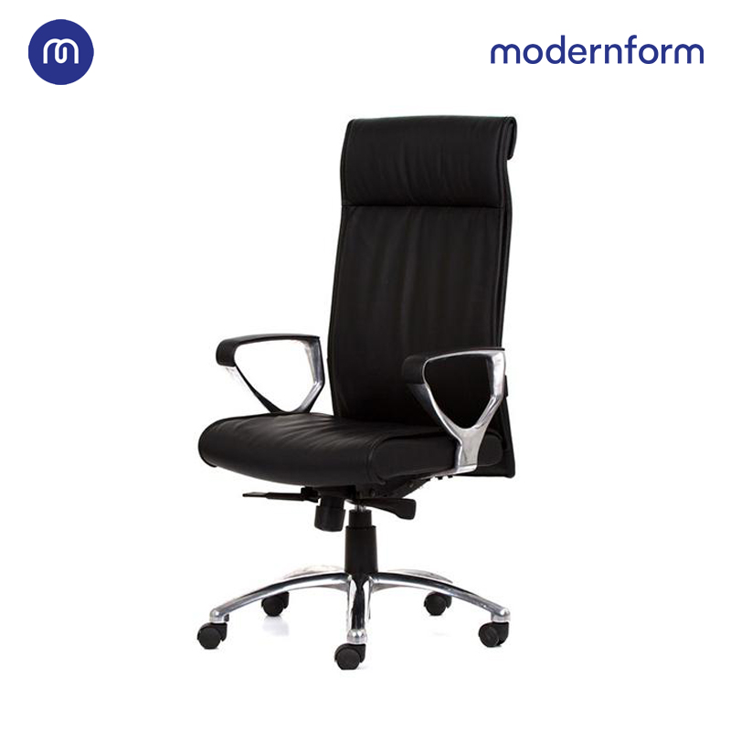 Modernform เก้าอี้ผู้บริหารพนักพิงขนาดใหญ่  รุ่น Stanley โครงเหล็กชุบโครเมียม หุ้มหนังเเท้สุดหรู  ระบบโยกเอนแบบซิงโครไนซ์ที่ล็อคได้ 4 ระดับ