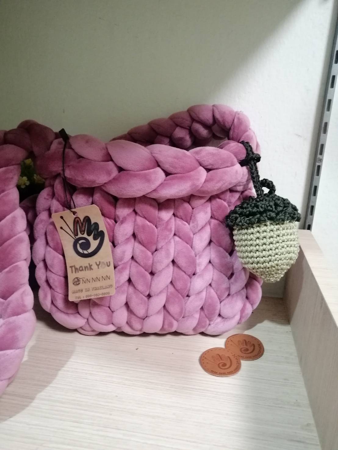 nn-acorn-keychain-over-size