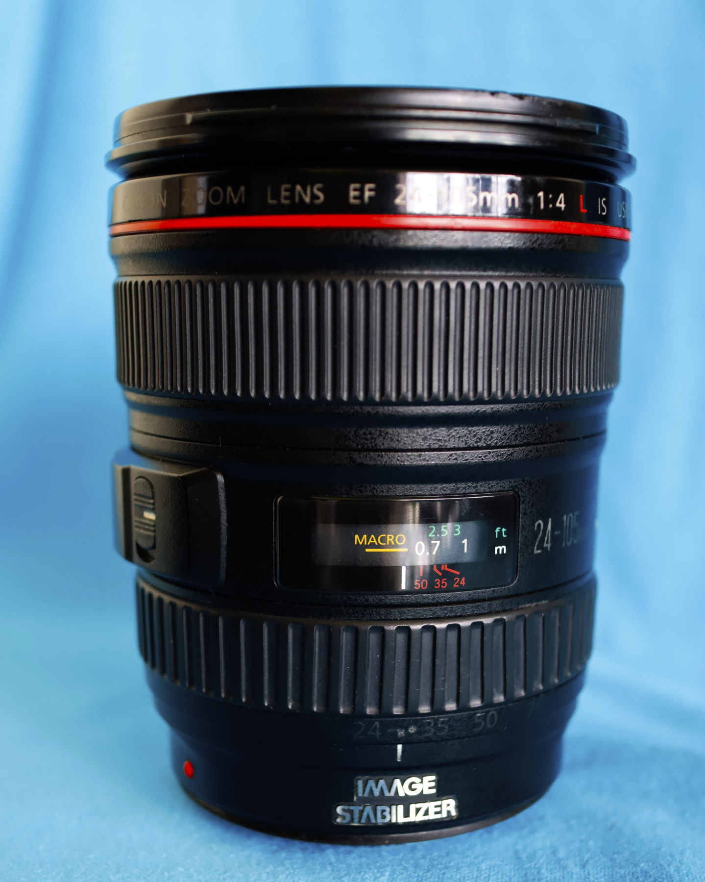 Canon EF 24105mm F/4L IS USM Professional Lseries WeatherSealed Lens