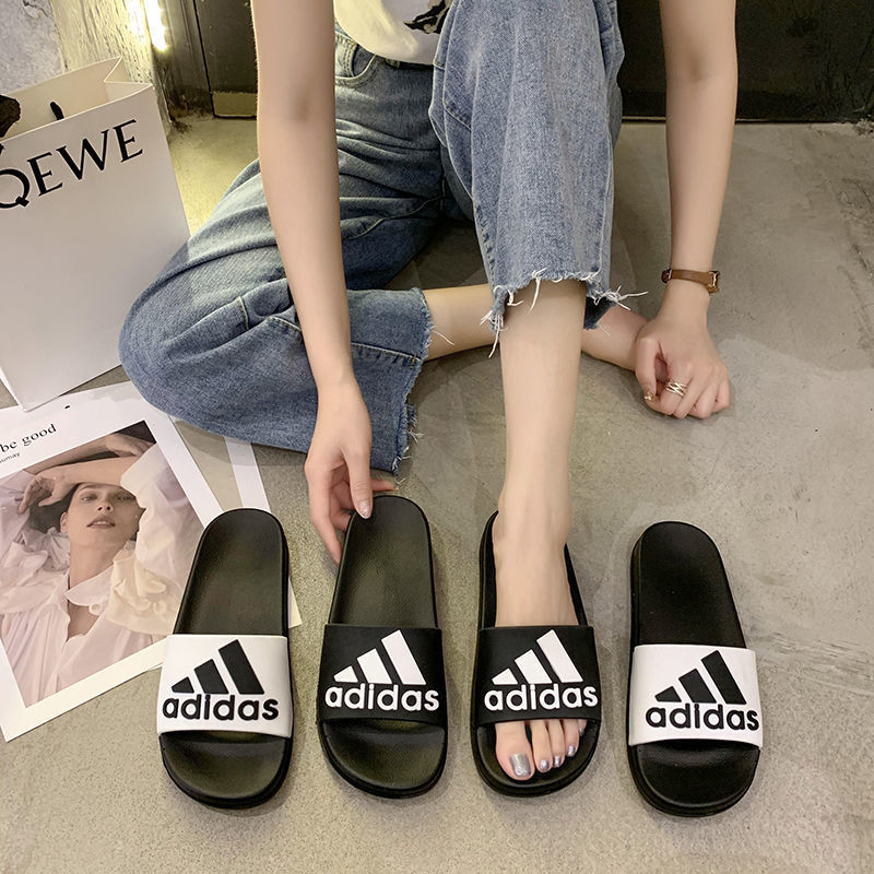 Adidas รองเท้าแตะพื้นนิ่ม รุ่น ADILETTE CLOUDFOAM PLUS STRIPES SLIDES , สีขาว , สีดำ