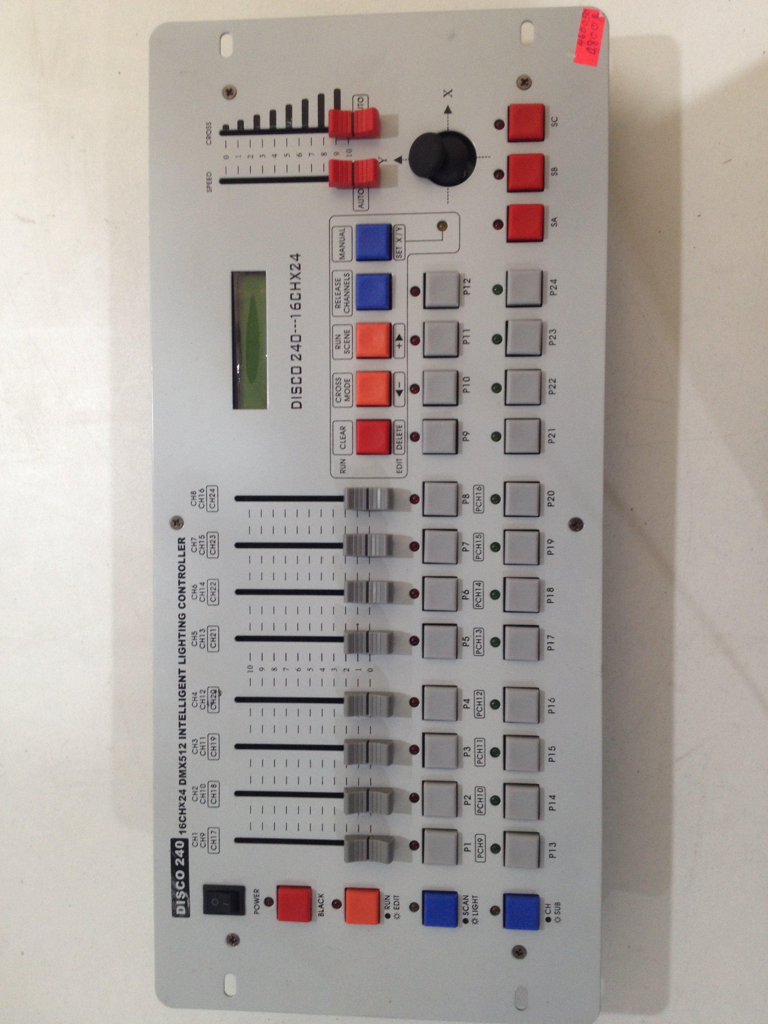 เครื่องคุมไฟพาร์ DMX 512 DISCO240 16CHx24 Computer Lamp Table
