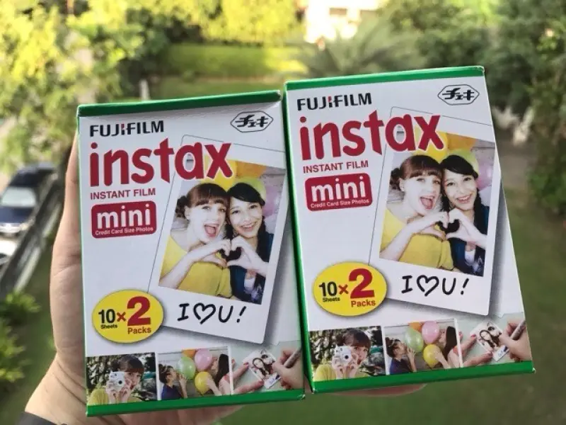 ภาพสินค้าฟิล์มขอบขาว Fujifilm instax mini Film จากร้าน In Your Style บน Lazada ภาพที่ 1