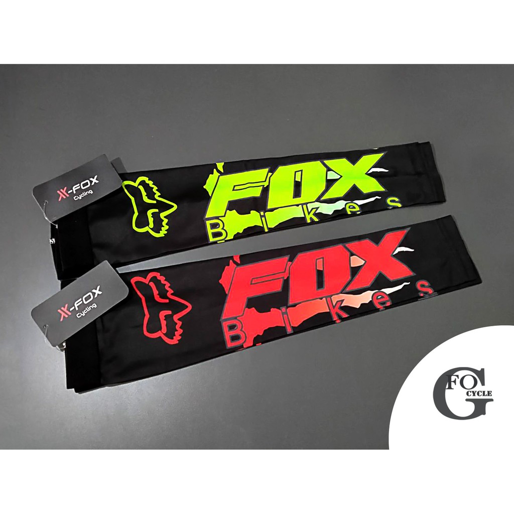 FOX ปลอกแขนกันแดด Red & Green Arm Sleeve ปลอกแขนกันแดด กันยูวี ปลอกแขนกันUV มีของพร้อมส่ง!