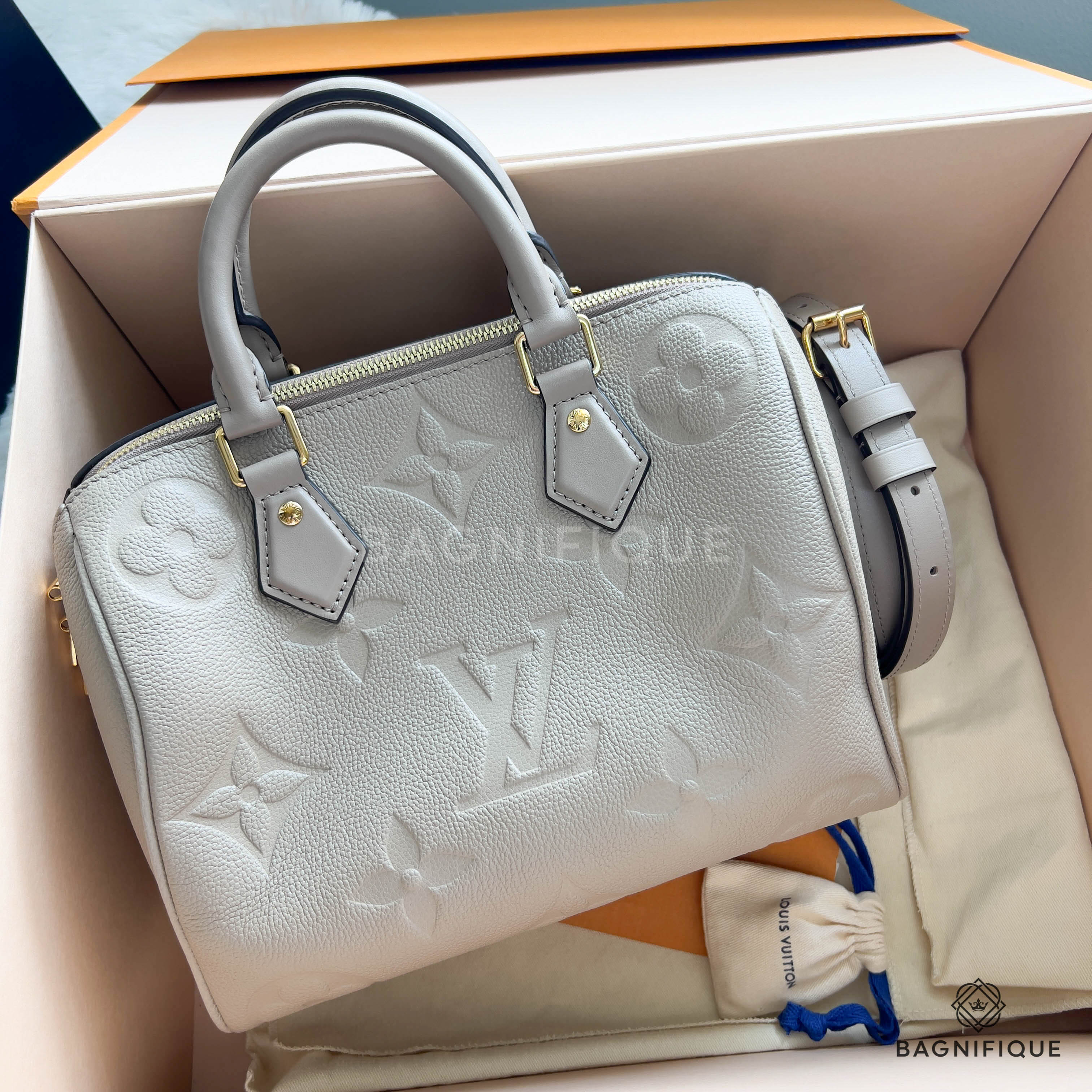 LOUIS VUITTON SPEEDY 25 BEIGE CALF GHW MICROCHIP BNF BRANDNAME ThaiPick