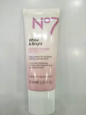 No7 White&Bright Facial UV Protection SPF50/PA++++ 30 ml (ครีมกันแดด)