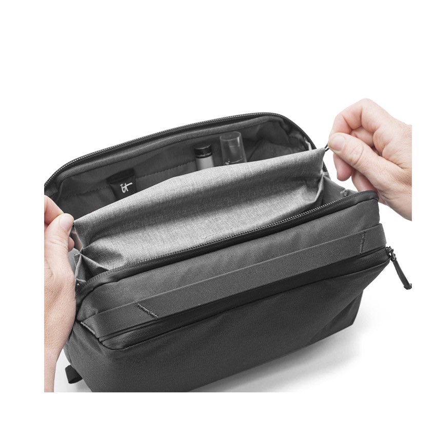 ลดราคา Peak Design Wash Pouch - Black : กระเป๋าสำหรับเก็บอุปกรณ์ในห้องน้ำ #ค้นหาเพิ่มเติม ไฟและอุปกรณ์สตูดิโอ การ์มิน ฟีนิกซ์ 5 พลัส Nanlite Forza แอคชั่นแคมพลัง