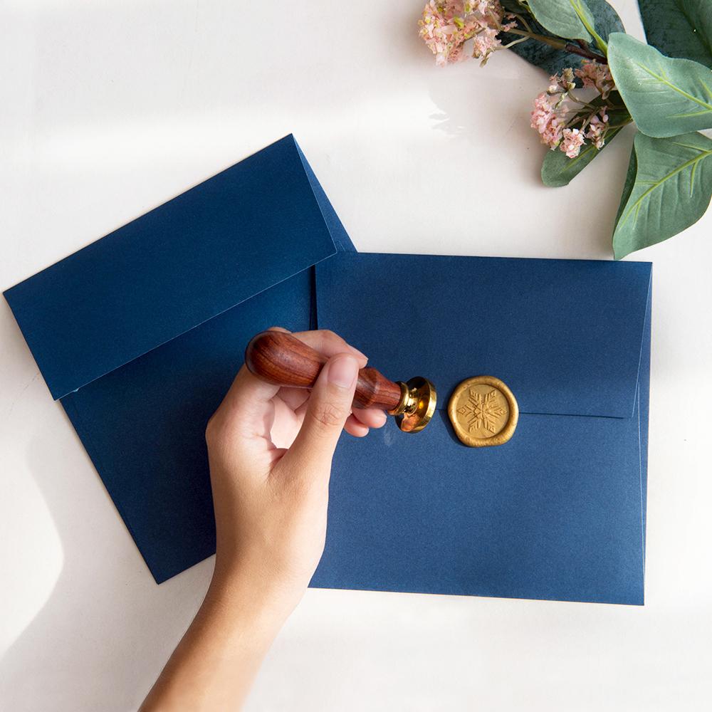 ซองการ์ดแต่งงาน สีน้ำเงินนาวี สำหรับใส่การ์ดขนาด 6 x 6 นิ้ว (50ซอง/แพค)