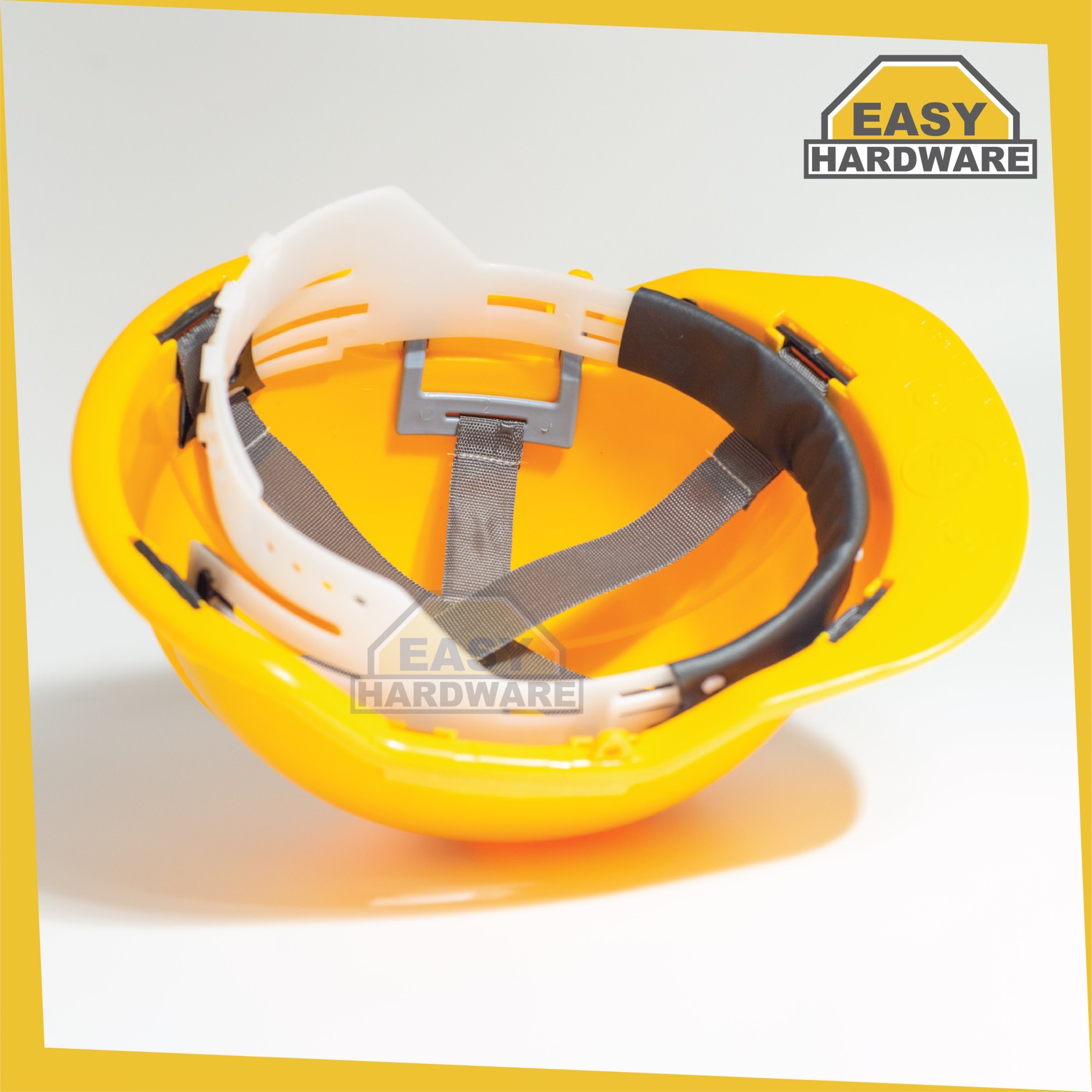 หมวกนิรภัย สีเหลือง. Yellow construction helmet protect your head from any kinds of cases