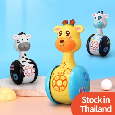 ตุ๊กตายีราฟ มีเสียงเมื่อเขย่า ของเล่นสําหรับเด็ก Cartoon Giraffe Tumbler Doll Rolypoly Baby Toys Cute Rattle Ring Bell Newborn Early Learning Educational Slide Toy New Born Music Shake Handbell Rattles Toddle