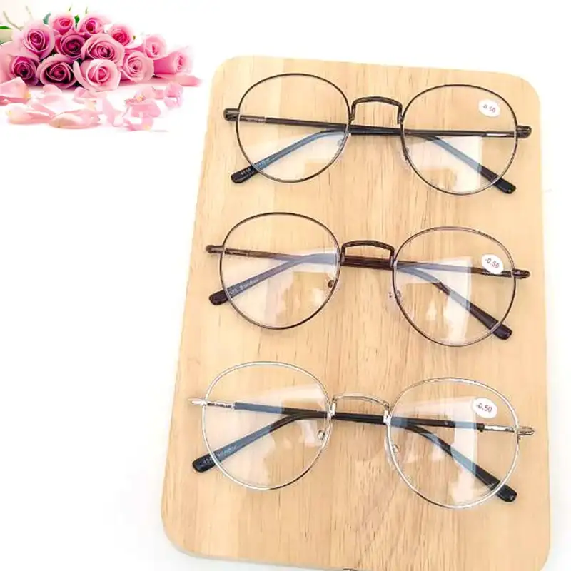 ภาพหน้าปกสินค้าOhm.Glasses แว่นสายตาสั้น - 0.50 ถึง 4.00 (4546) จากร้าน ช่างโอมการแว่น บน Lazada