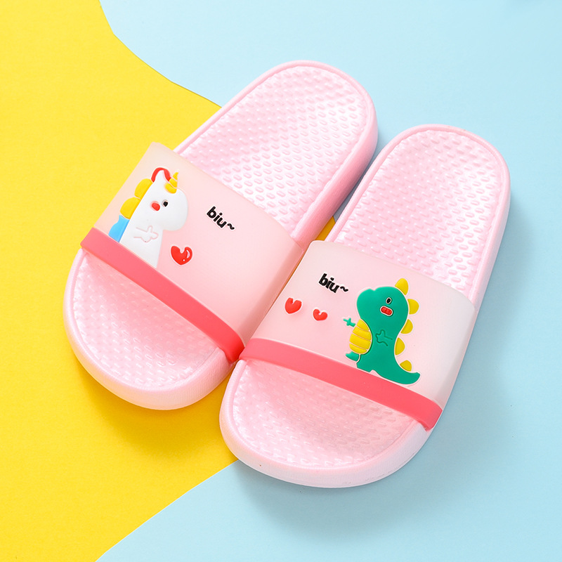 new children's slippers รองเท้าเด็ก ไดโนเสาร์การ์ตูนน่ารัก ลื่น สวมใส่สบาย รองเท้าแตะแฟชั่น รองเท้าแตะในร่ม KL