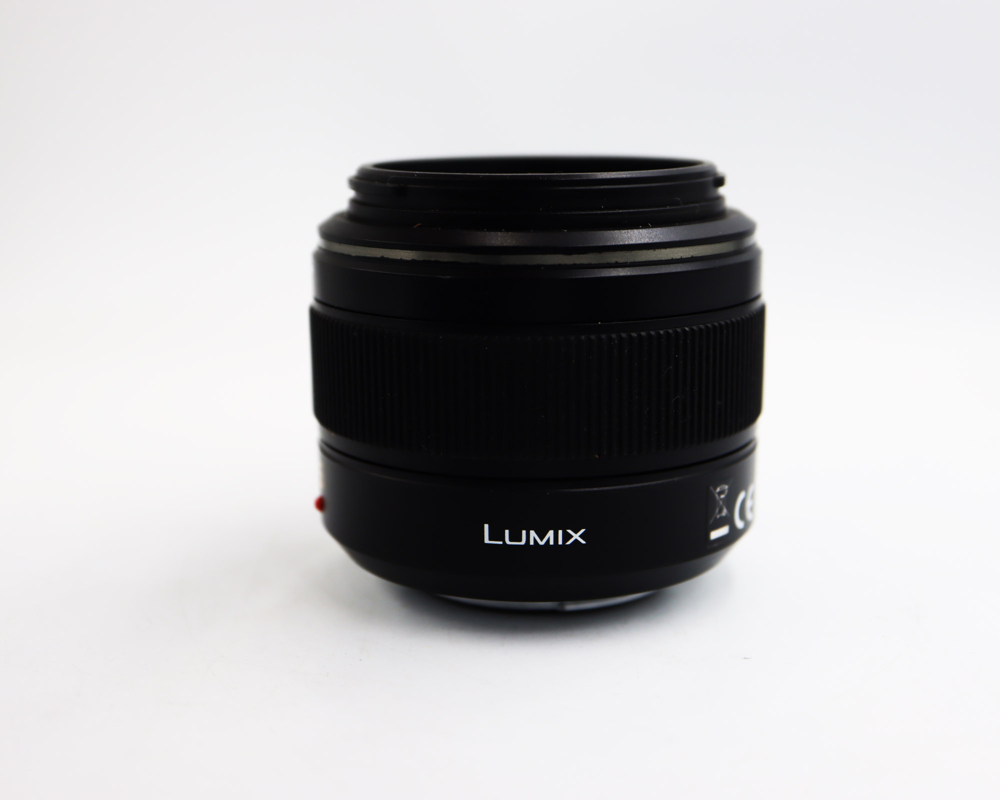 Panasonic LUMIX G Leica 25mm สามารถถ่ายได้แทบจะทุกอย่าง