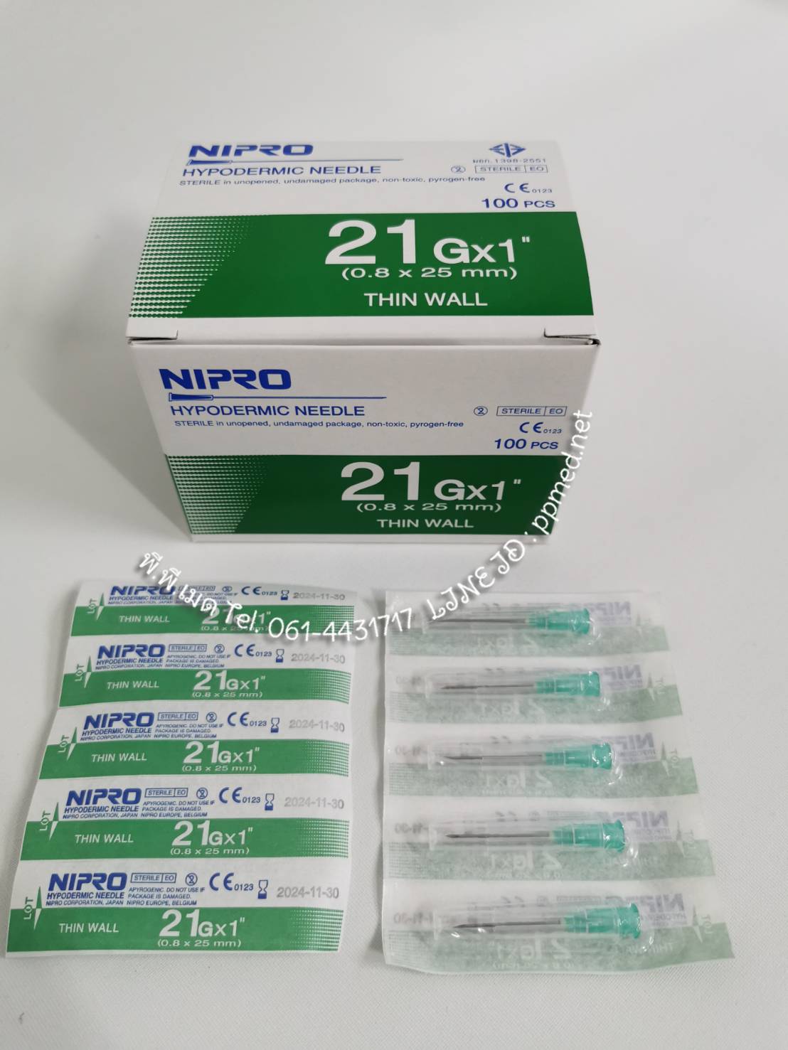 เข็มฉีดยาพลาสติก​ Nipro​ # 21G x 1 นิ้ว   บรรจุ :  1 กล่อง (100 อัน)