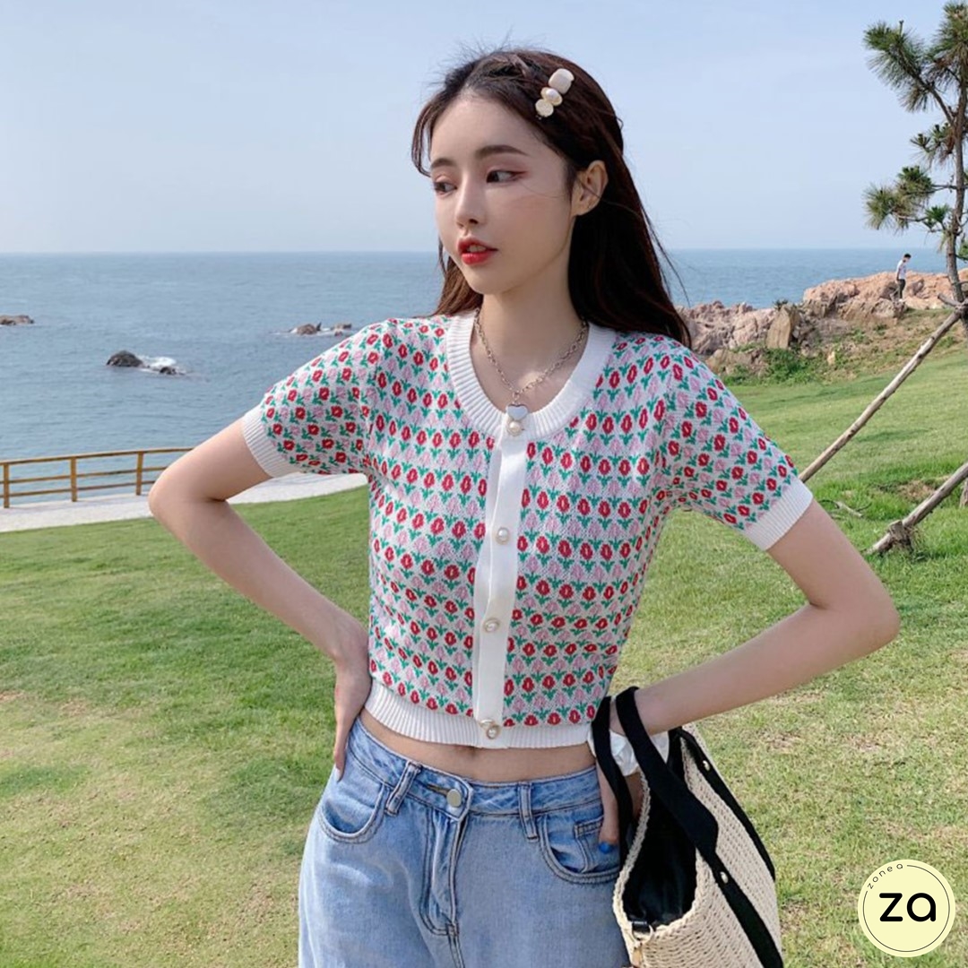 HOT SALE เสื้อไหมพรมลายดอกไม้ กระดุมมุก แขนสั้นคอวี - Zone A Fashion ...