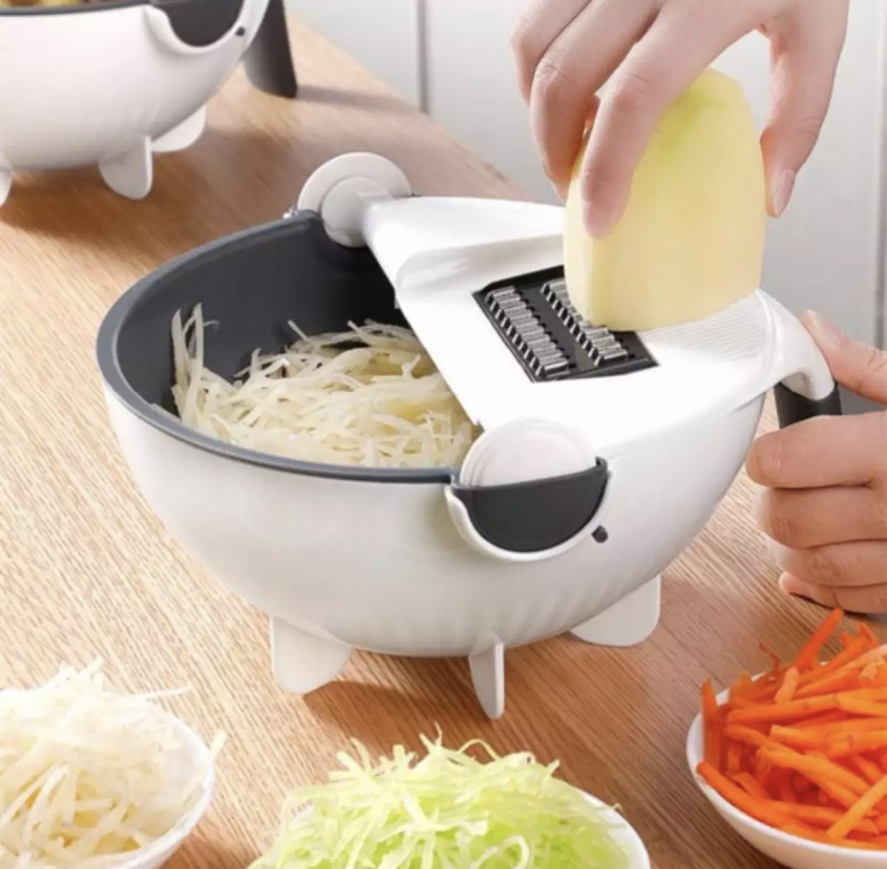 เครื่องหั่นผักอเนกประสงค์ อุปกรณ์หั่นผัก ชุดสไลด์ผัก เครื่องหั่นผักพร้อมตะกร้าระบายน้ำ ของใช้ในครัว เครื่องครัว