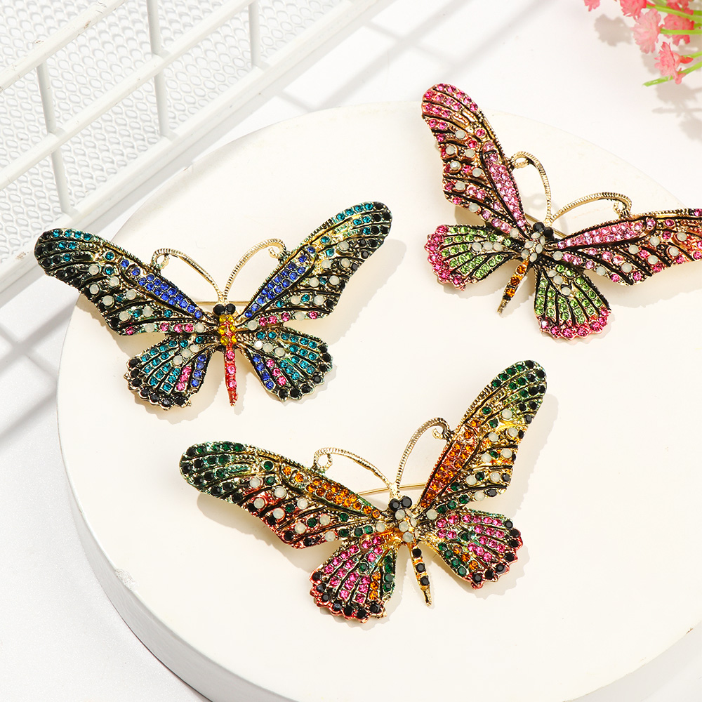 ARQEAR529453 Party Alloy Inlaid Artificial Gems Gifts Charms Gold Plated Crystal Jewelry Butterfly Brooch Pins