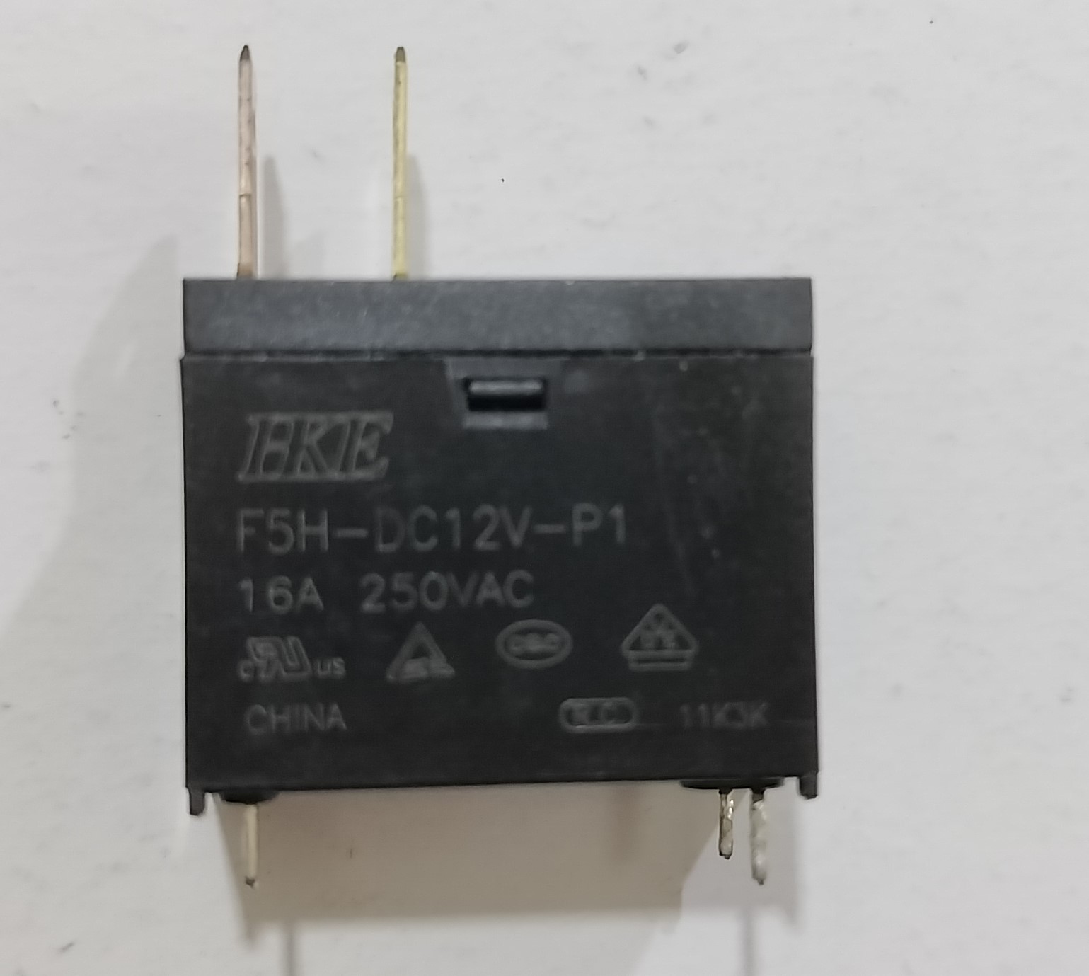 Relay DYSF-D12V-P1 / DYSF-D12V-P2 รีเลย์ 16A 250V อไหล่สำหรับบอร์ด ...