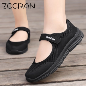 ภาพหน้าปกสินค้าZCCRAN® รองเท้าผ้าใบผู้หญิง รองเท้ากีฬา รองเท้าสุขภาพ สไตล์เกาหลี คุณภาพสูง สวมใส่สบายเท้า พื้นกันลื่นดีไซน์ทันสมัย ซึ่งคุณอาจชอบสินค้านี้