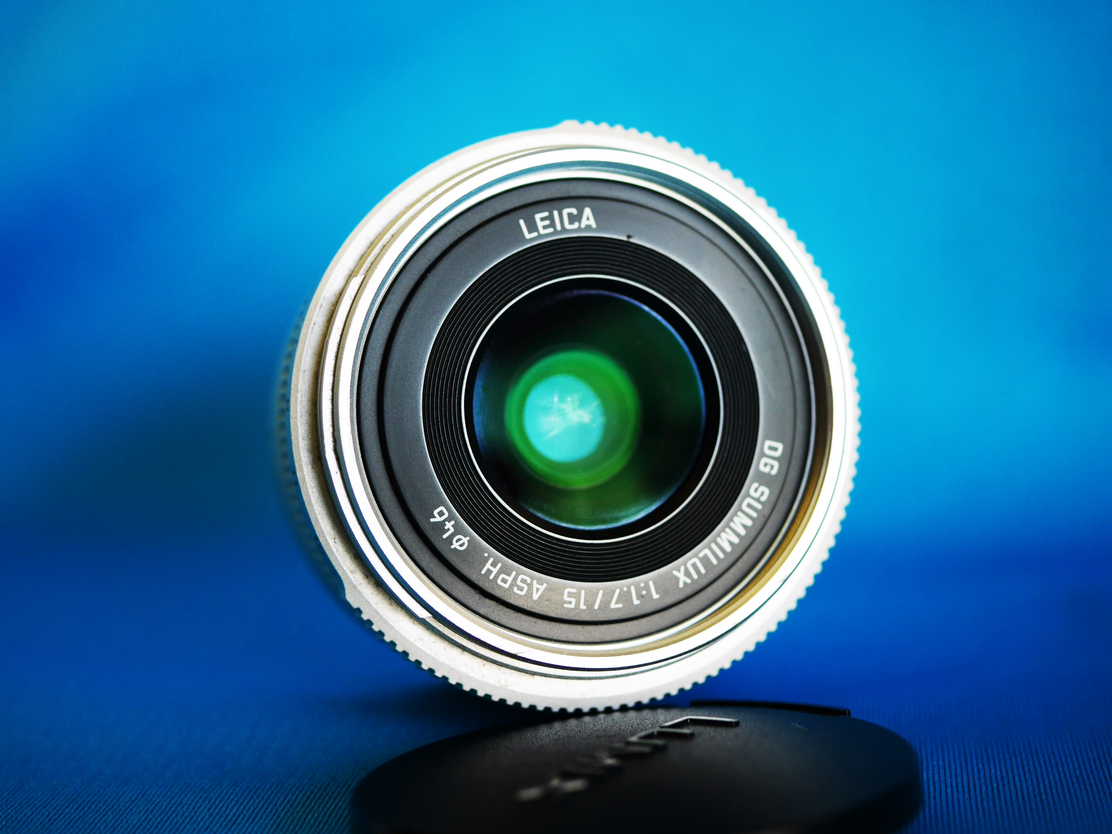Panasonic LUMIX G Leica DG Summilux 15mm f/1.7 ASPH Lens, Silver H 