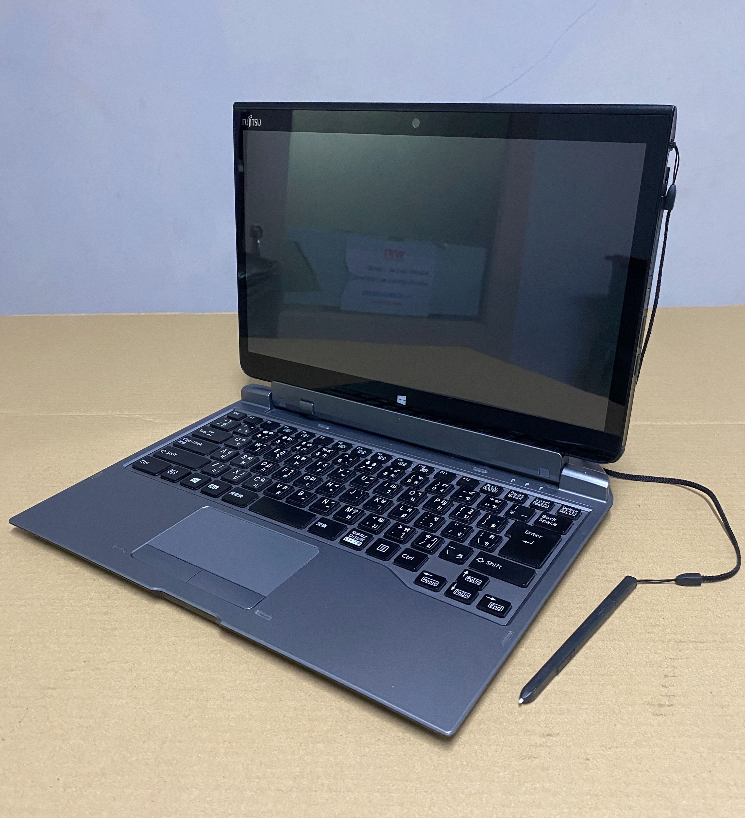 Fujitsu ArrowsTab Q736 Core i5gen6(RAM4GB/SSD128GB)ขนาด13.3
