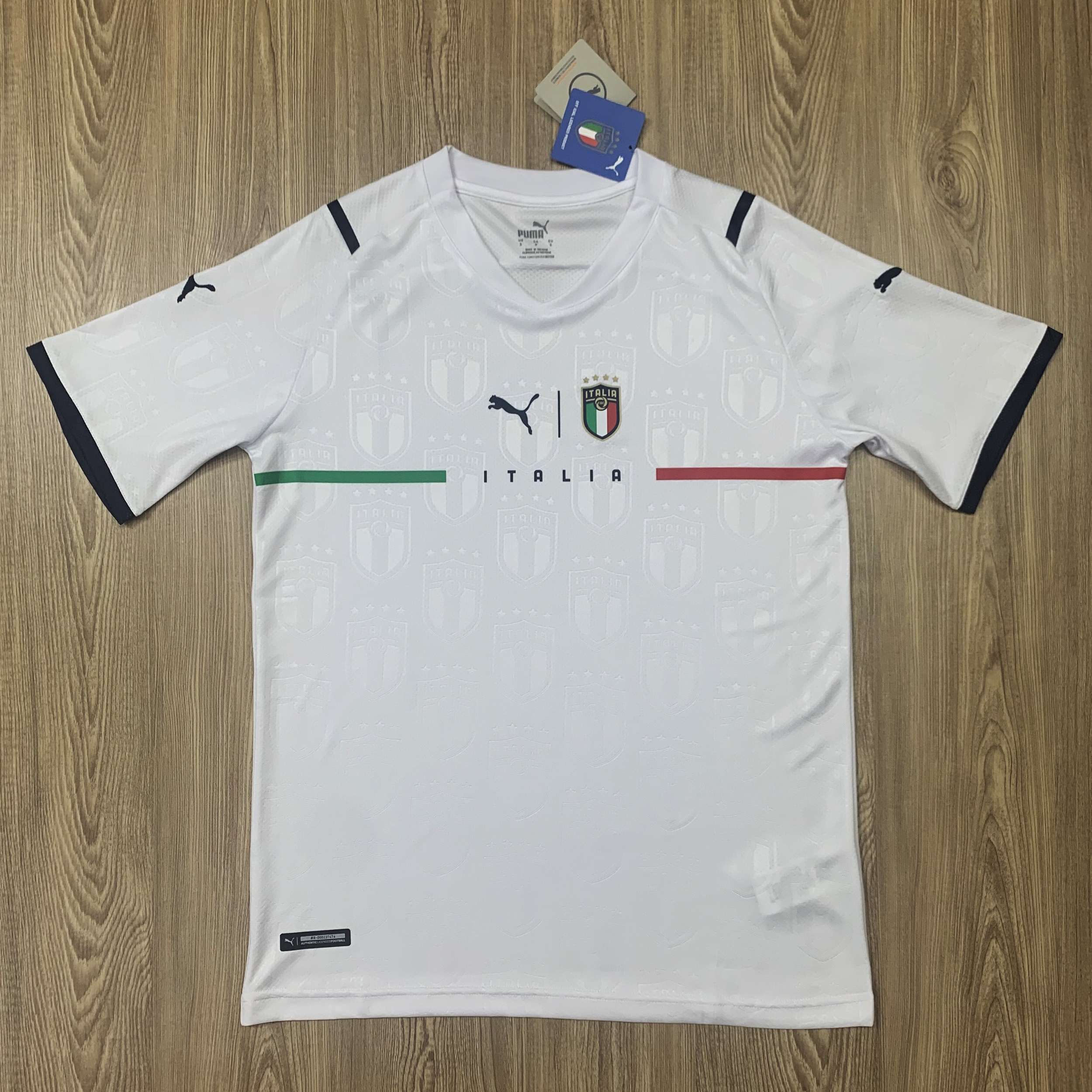 ใหม่!! Italy FOOTBALL SHIRT SOCCER JERSEY เสื้อบอล เสื้อฟุตบอลชาย เสื้อฟุตบอล เสื้อทีม อิตาลี ฤดูกาล 2022เกรด AAA